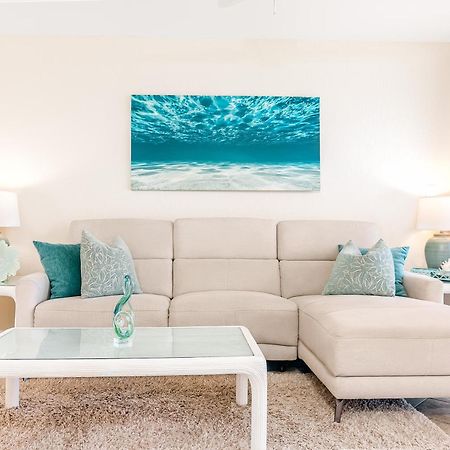 ***Serendipity On The Moana - Legal & Oceanfront - Great For Work & Play!*** Waianae المظهر الخارجي الصورة